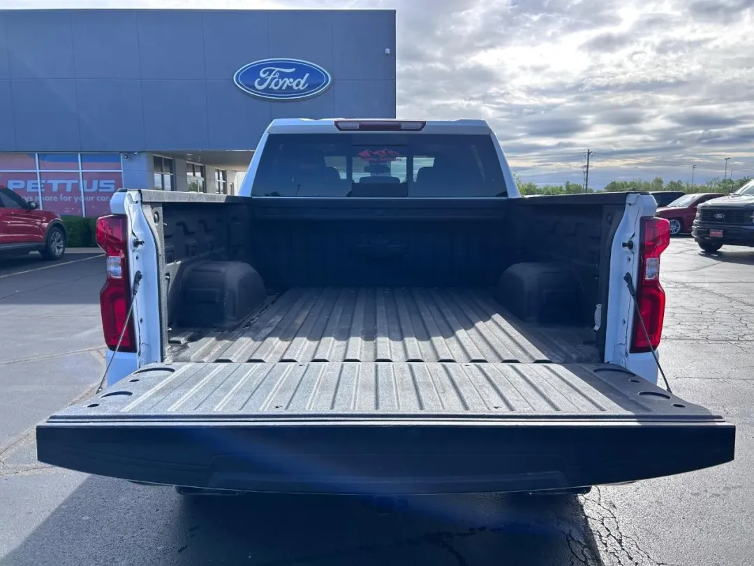 2022 Chevrolet Silverado 1500 - 3GCUDFED4NG614430 - Image #4