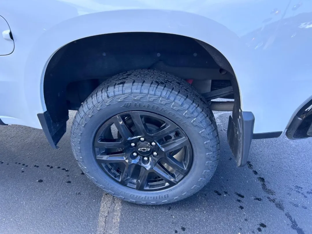 2022 Chevrolet Silverado 1500 - 3GCUDFED4NG614430 - Image #5